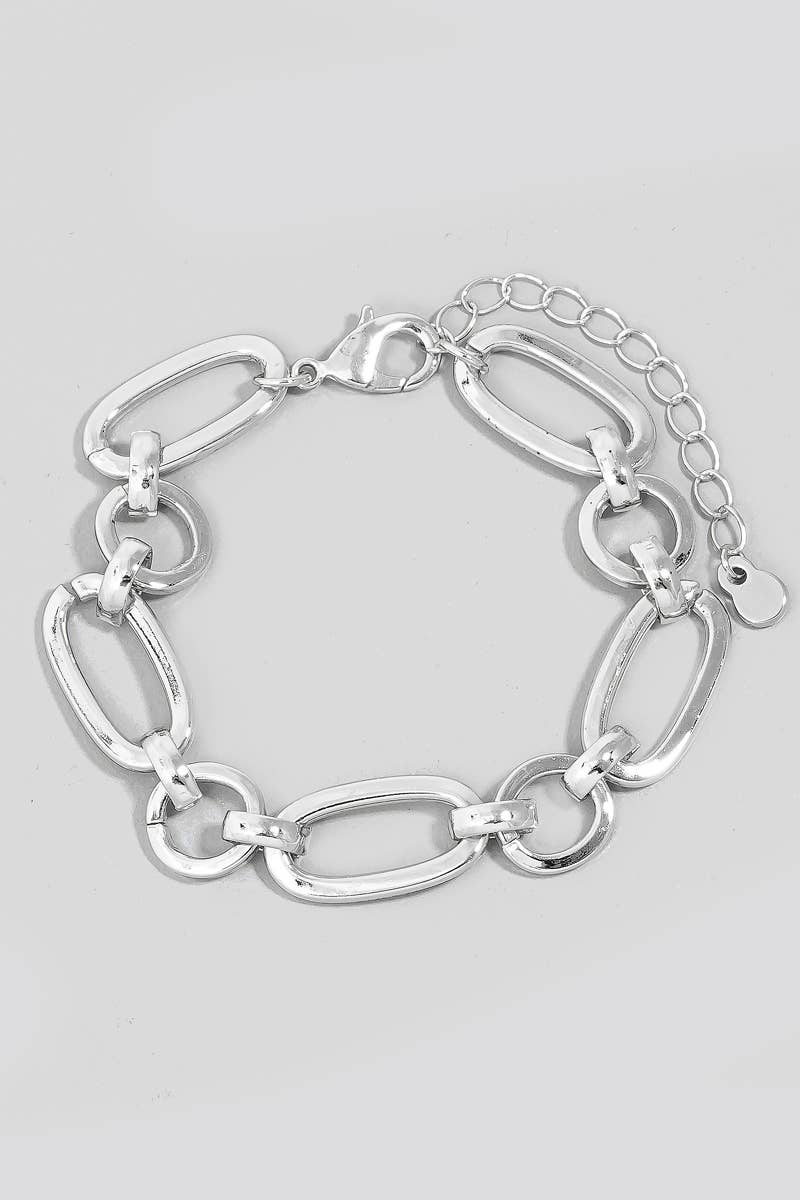 HOOP AND OVAL CHAIN LINK BRACELET: SILVER