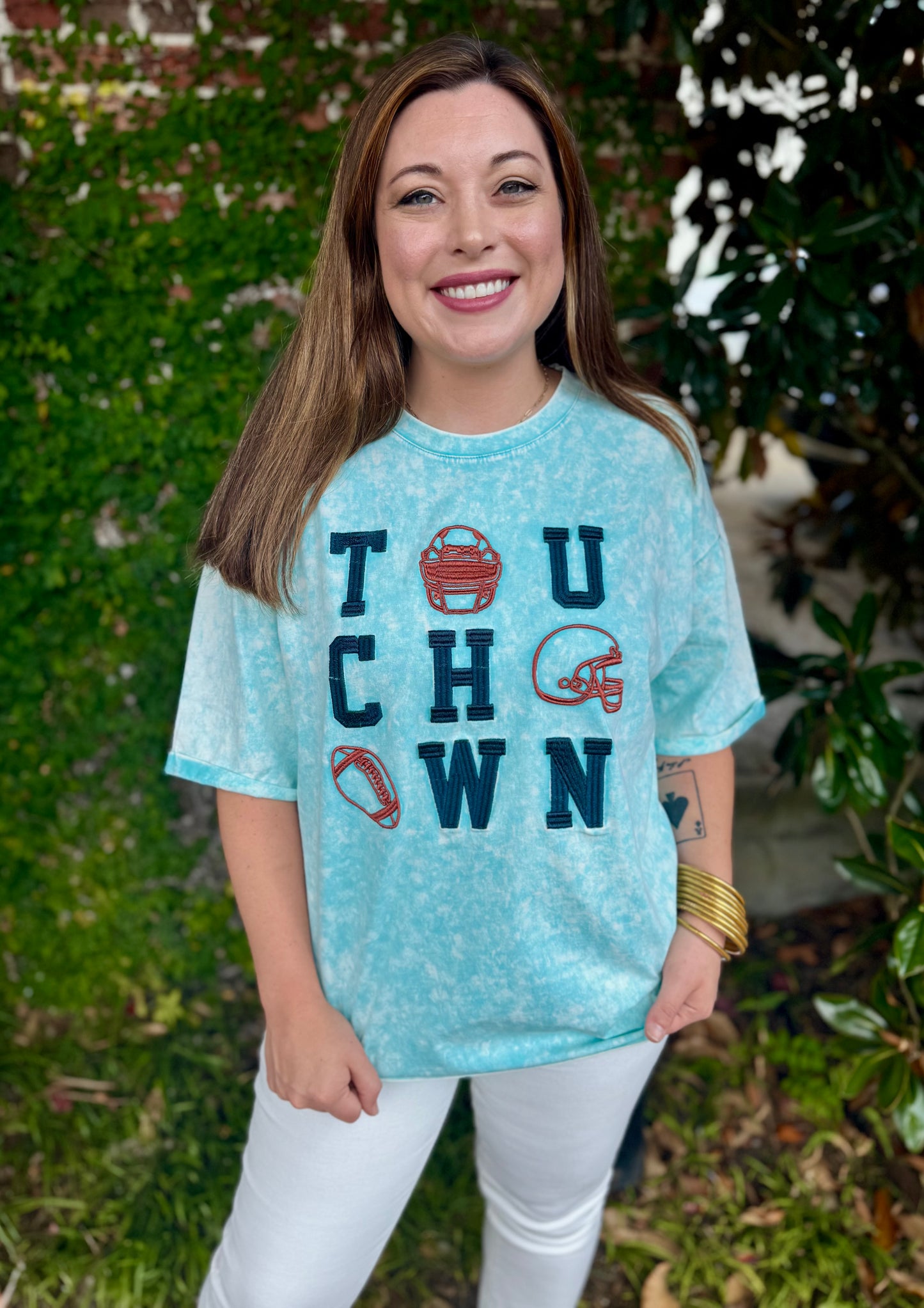 ACID WASH TOUCH DOWN SEQUIN TEE: TURQUOISE