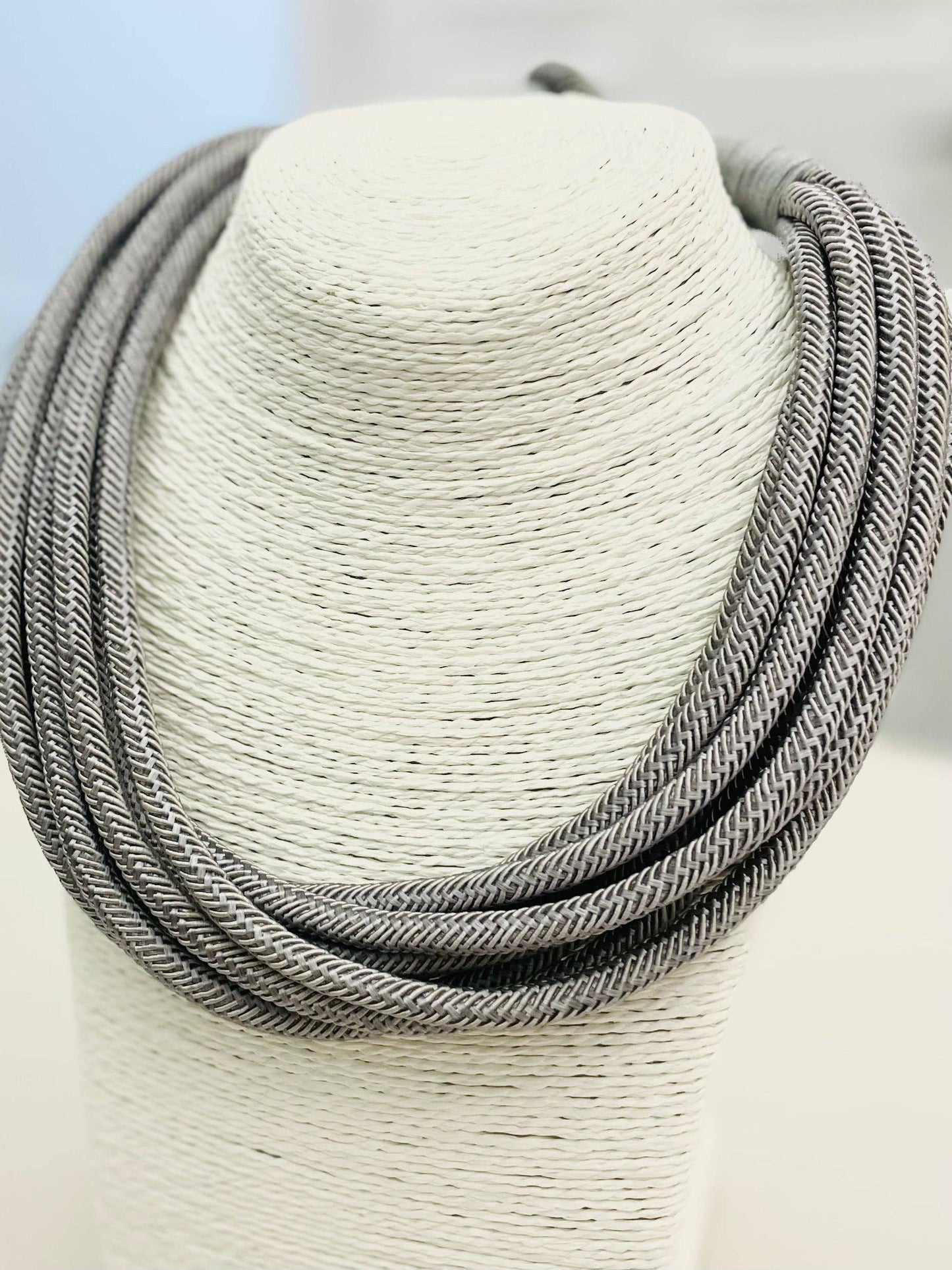 8-STRAND NECKLACE: SILVER
