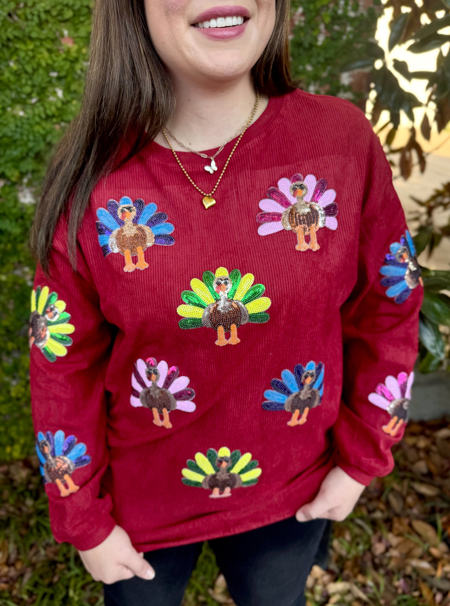 SEQUIN TURKEY PULLOVER: BURGUNDY