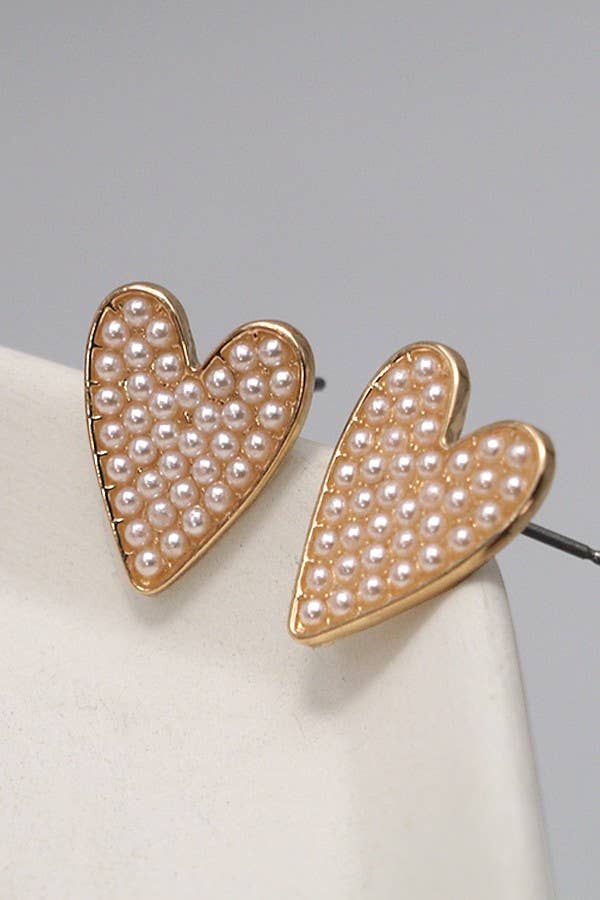 HEART PEARL STUD EARRING: GOLD