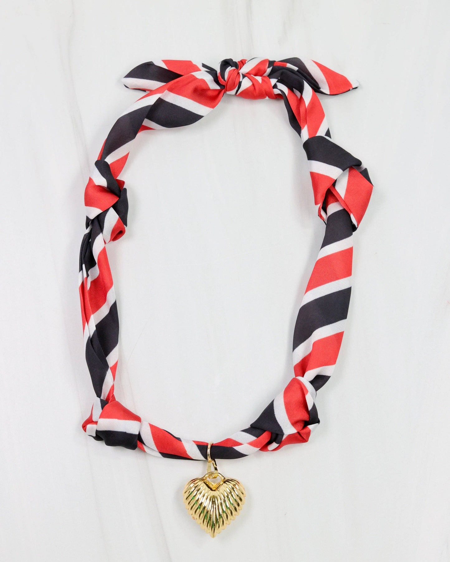 SCARF NECKLACE: BLACK RED STRIPE