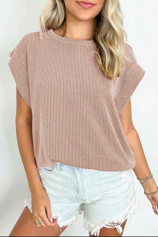 RIBBED CREW NECK TEE: TAN