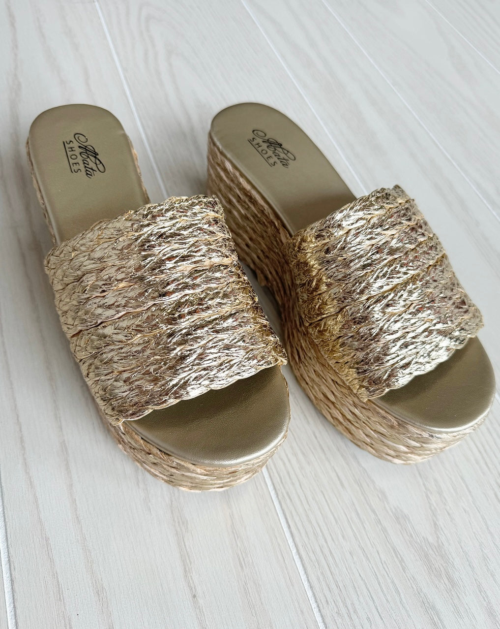 GOLD PLATFORM SANDAL