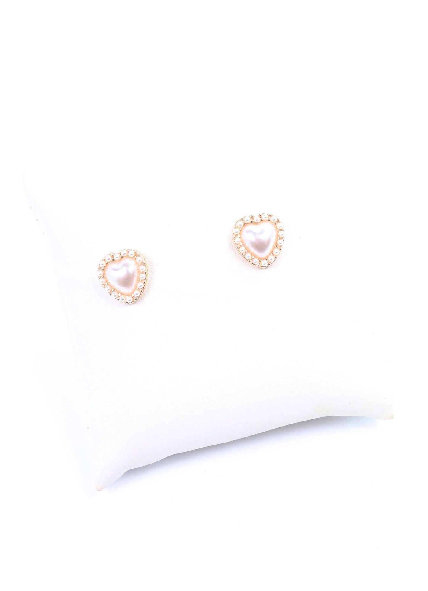PEARL HEART EARRING