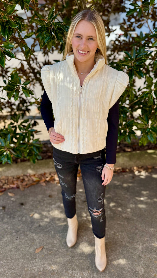 CREAM QUILTED PUFFER VEST