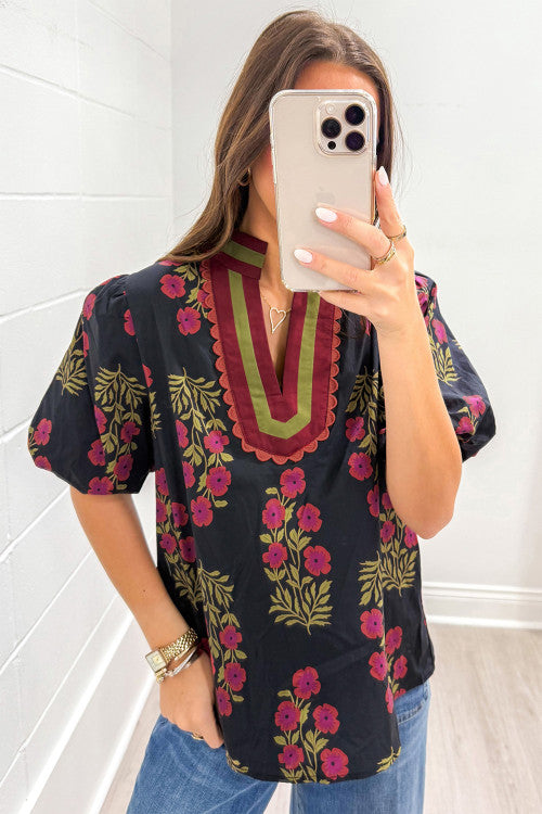 BLACK FLORAL BUBBLE SLEEVE VNECK TOP