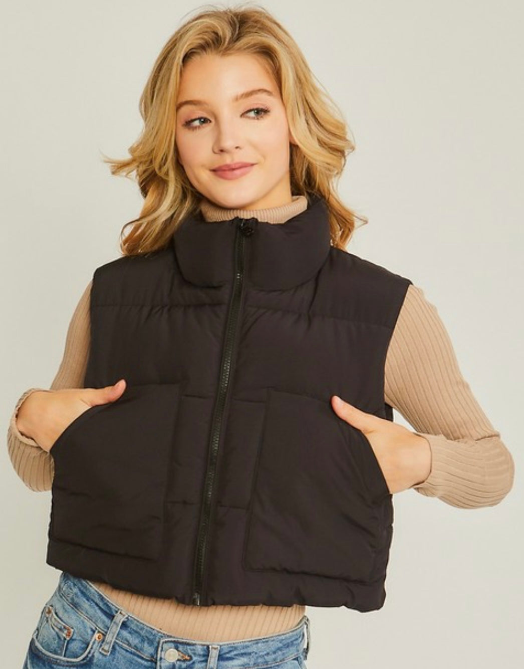 BLACK PUFFER VEST