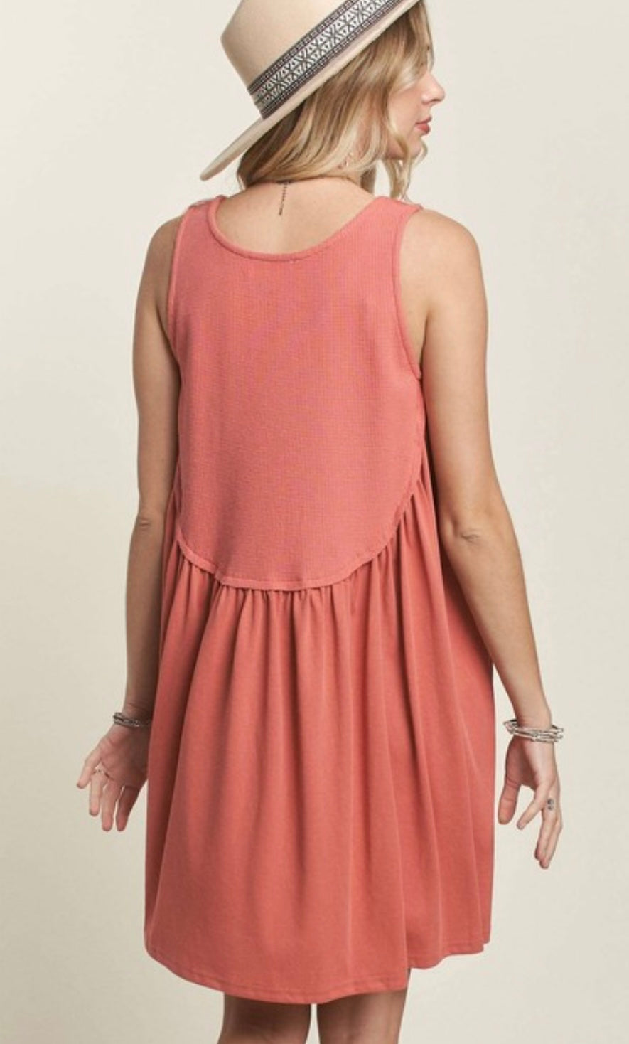 SAYLOR DRESS- CORAL