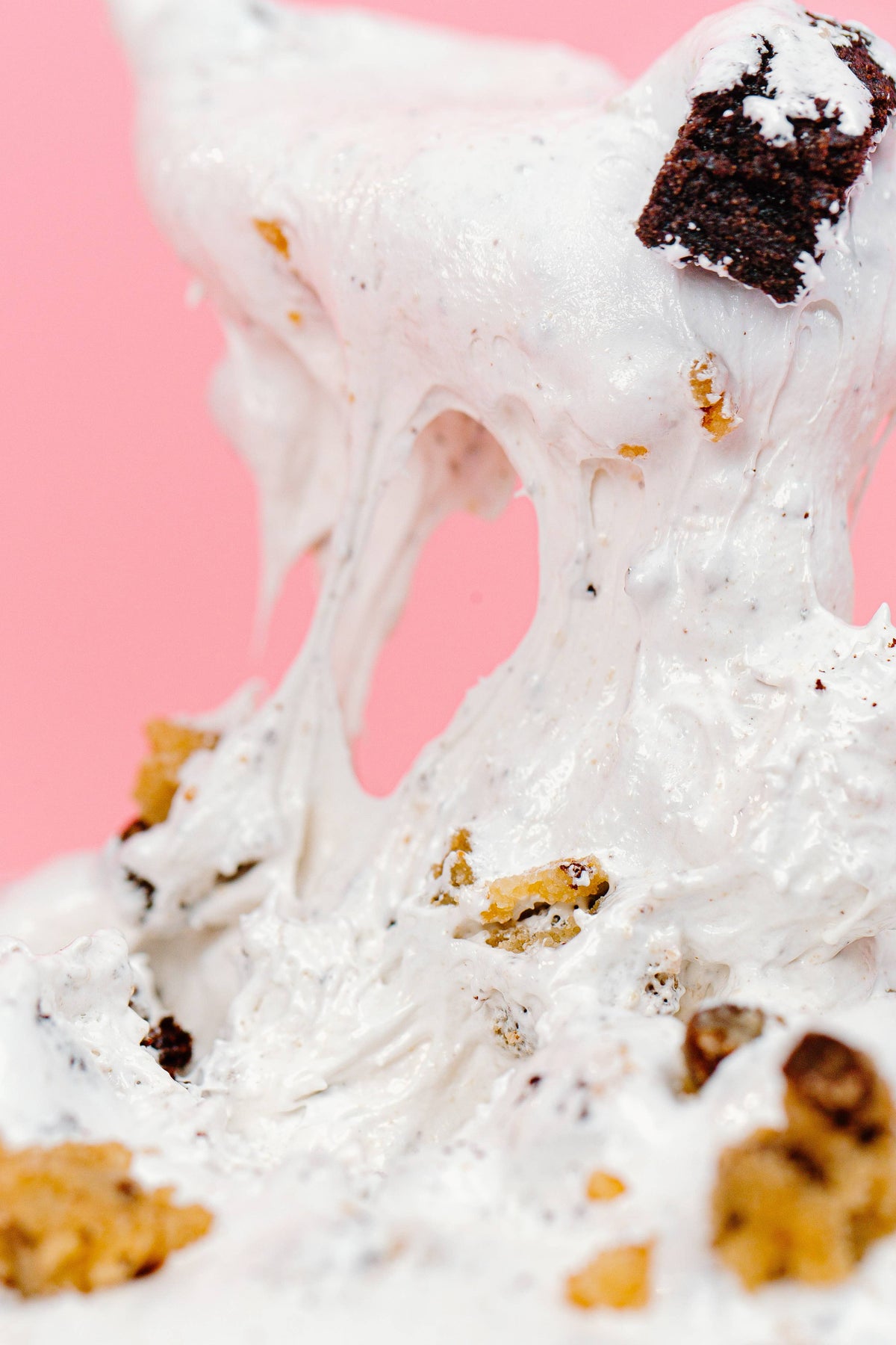 BROOKIE DOUGH MARSHMALLOW CREME