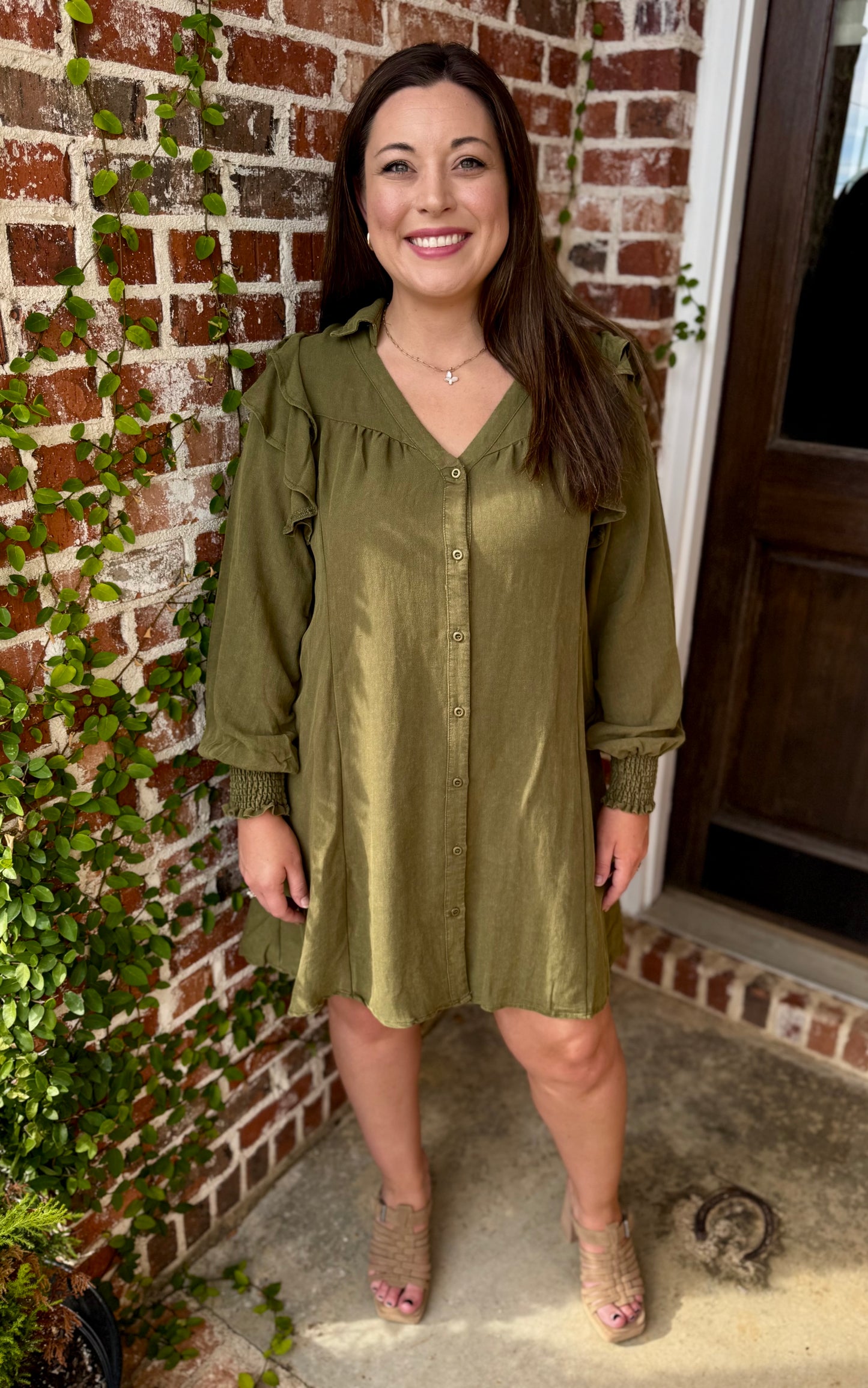 OLIVE RUFFLE SLEEVE DRESS