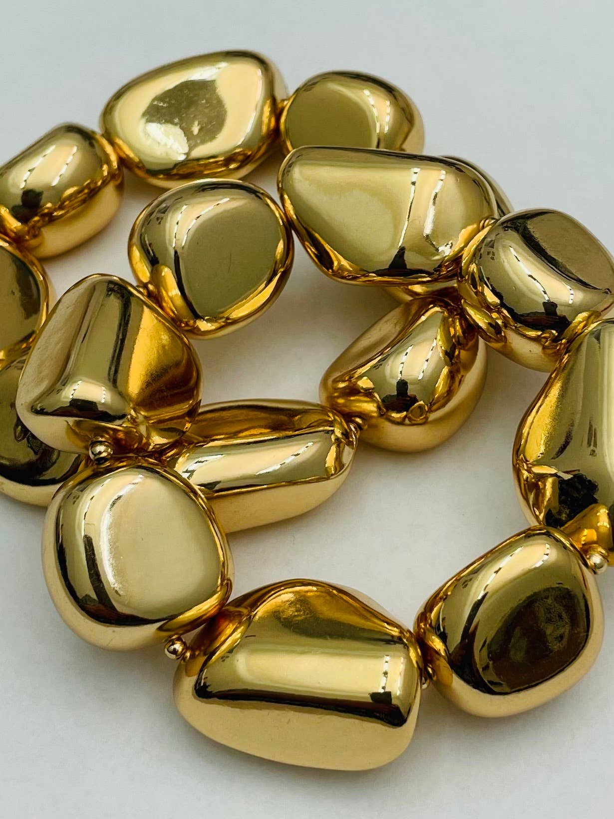 GOLD MEGA STONE BRACELET