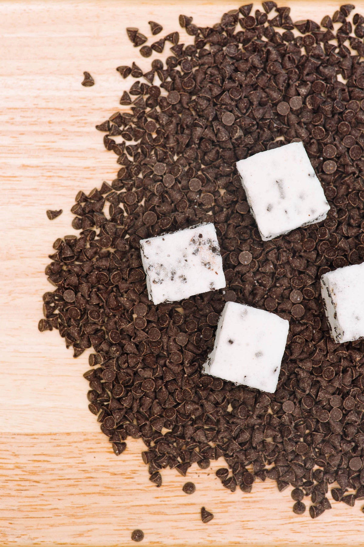CHOCOLATE CHIP MARSHMALLOWS