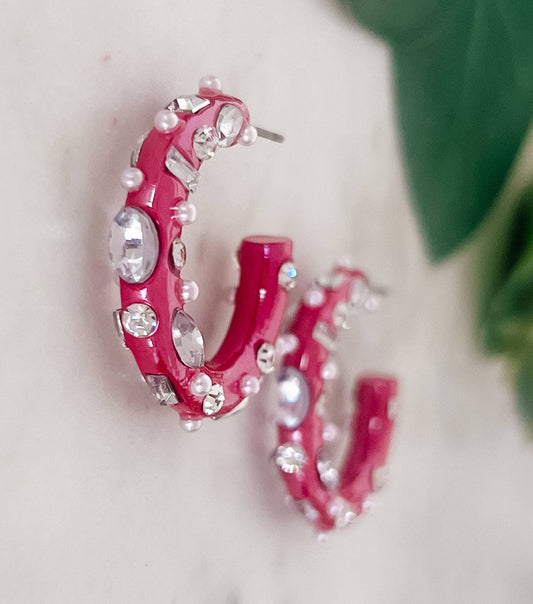 RED/WHITE STUDDED HOOPS