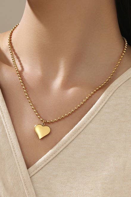 18K HEART NECKLACE: GOLD