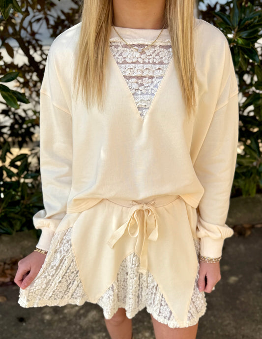 CREAM LACE SKIRT SET