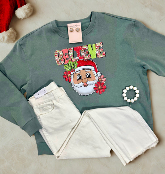 CHRISTMAS SWEATSHIRT