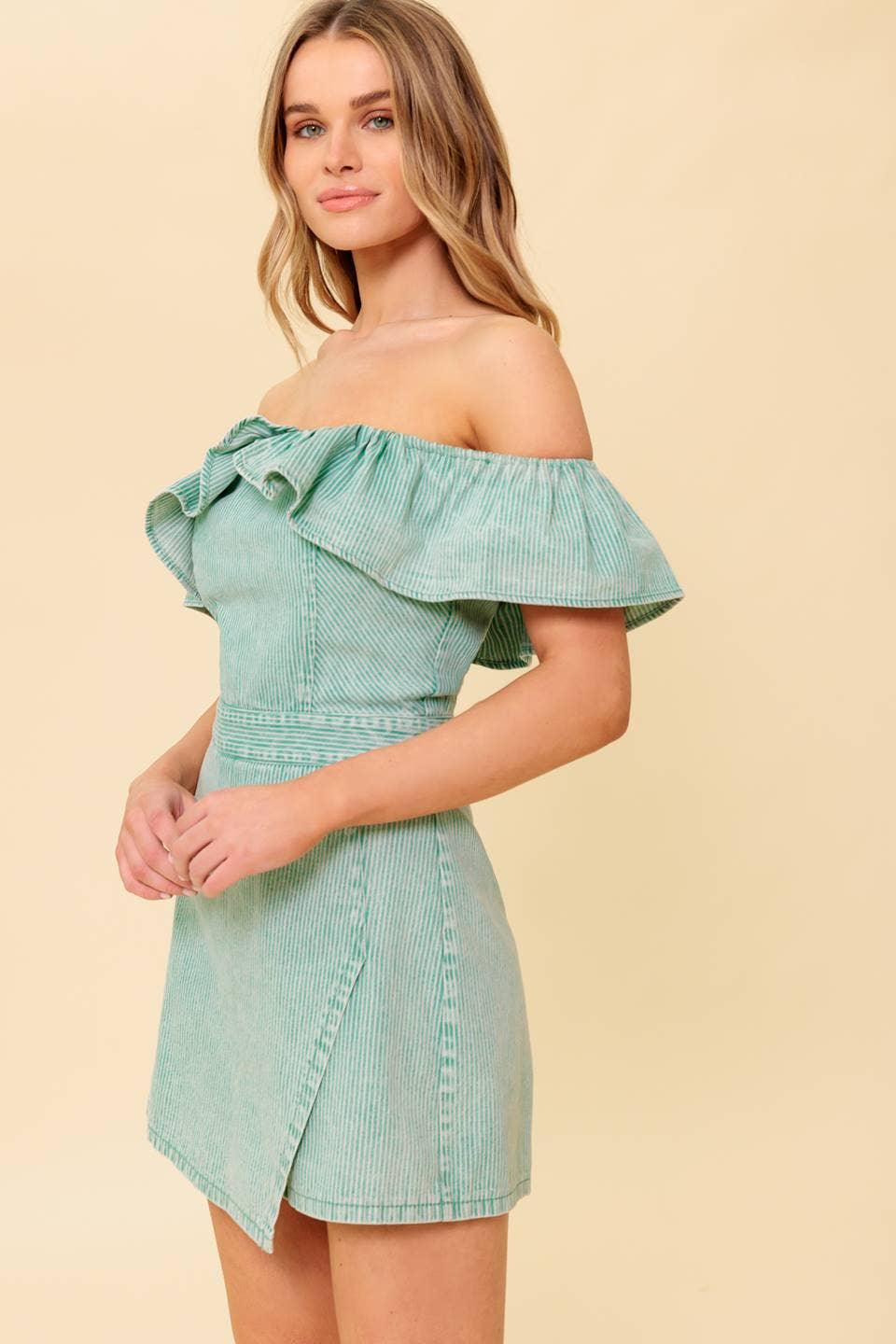 WASHED WOVEN ROMPER: GREEN ACID