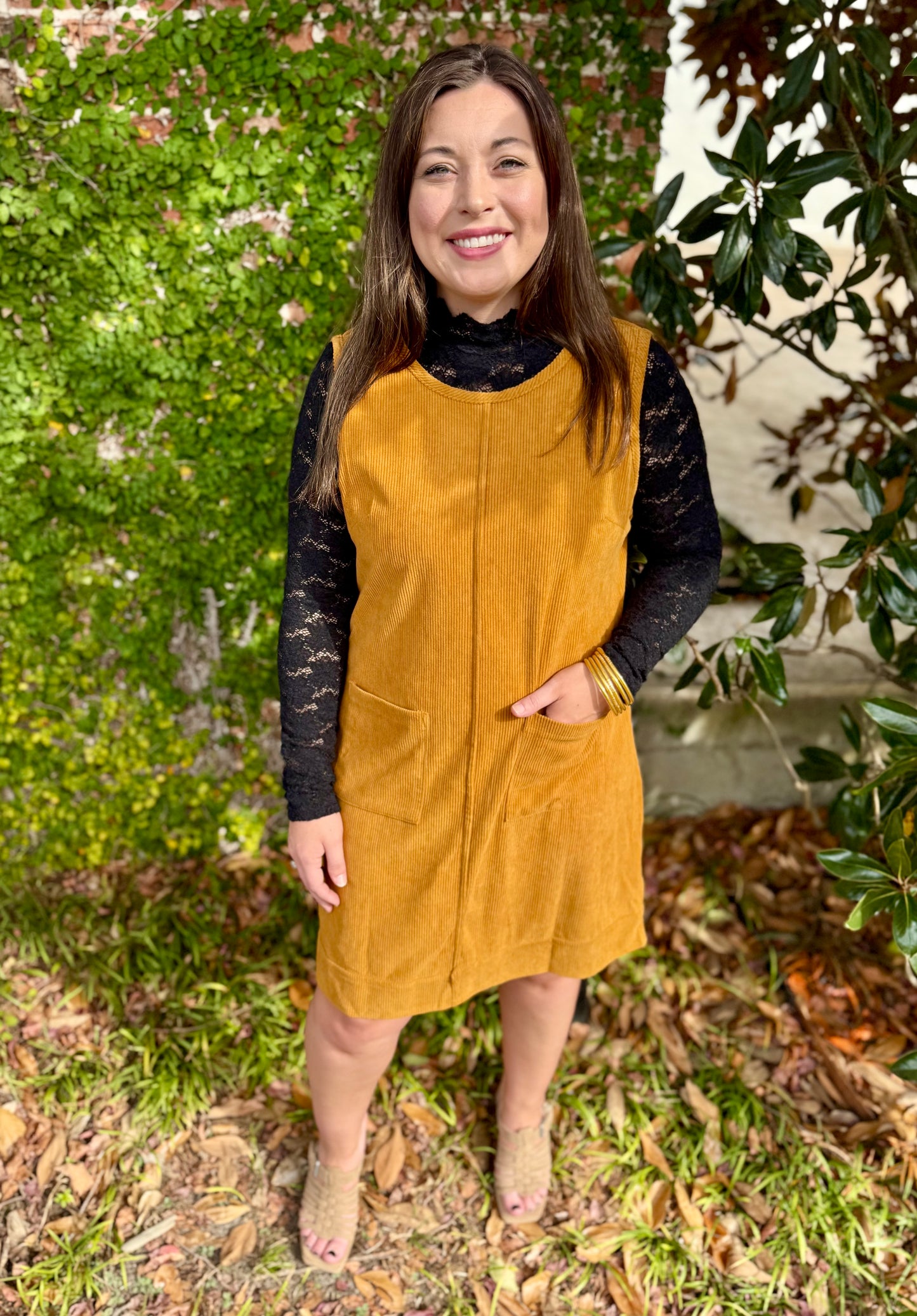 CORDUROY SLEEVELESS DRESS: KHAKI