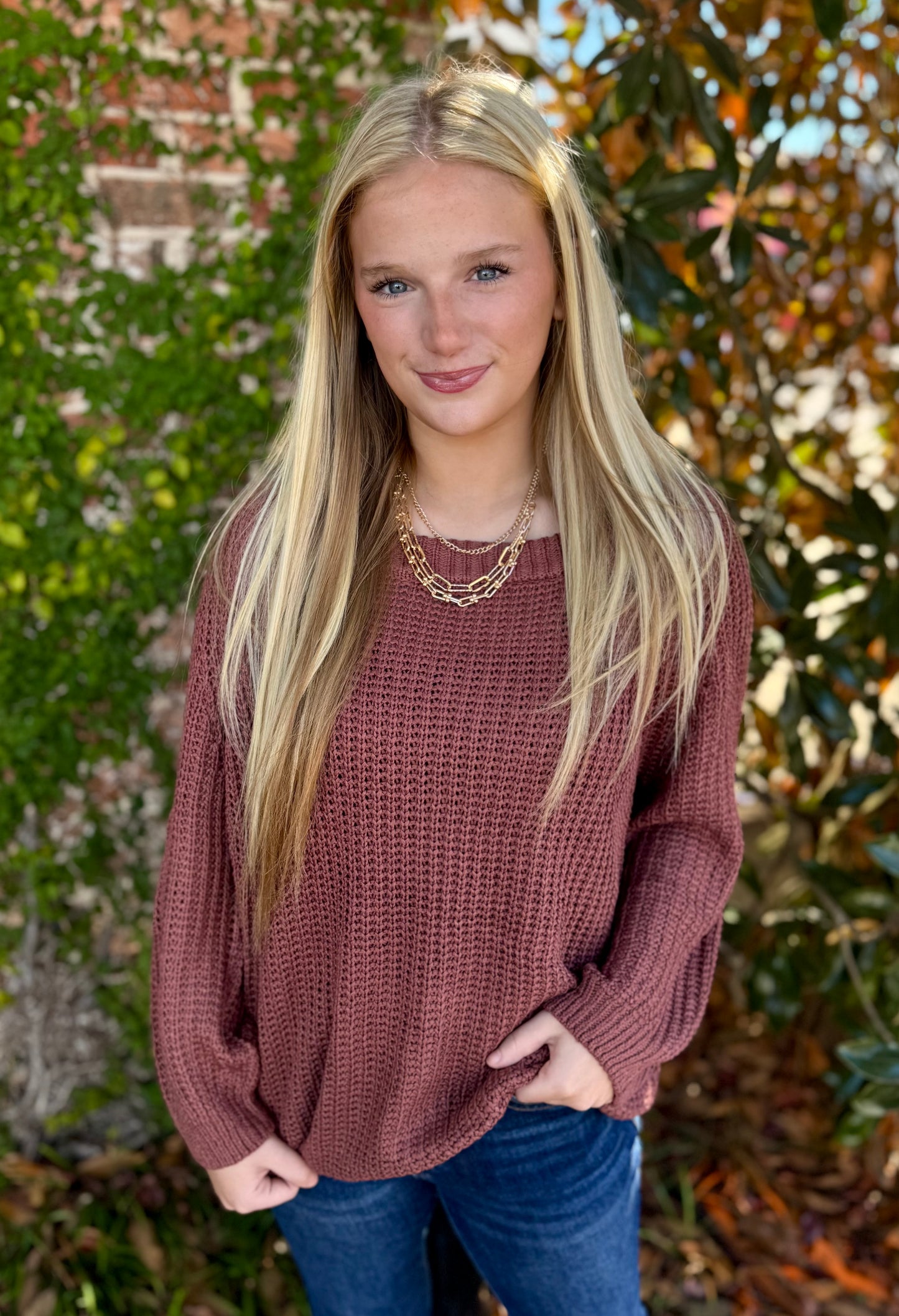 MOCHA KNIT SWEATER