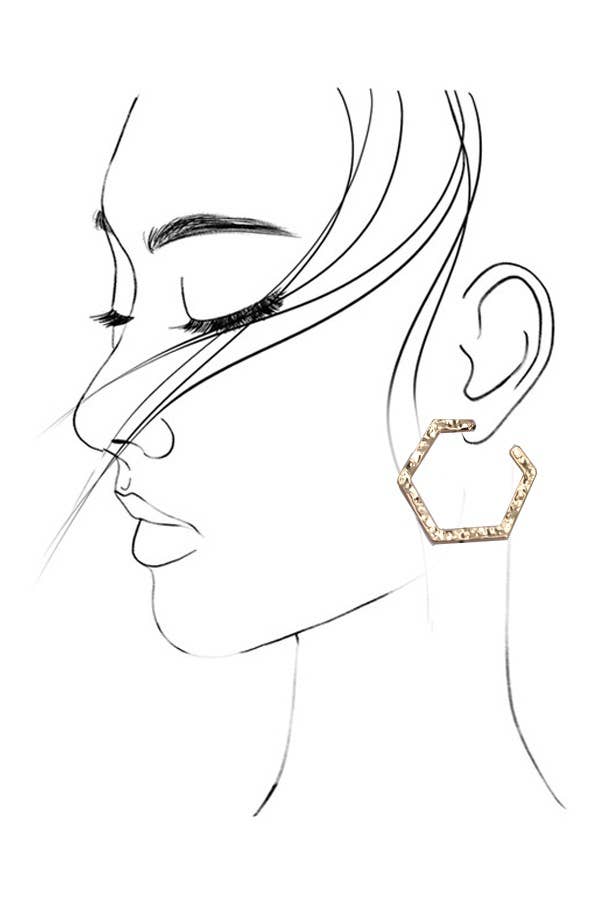 HAMMERED HEXAGON HOOP EARRING: GOLD