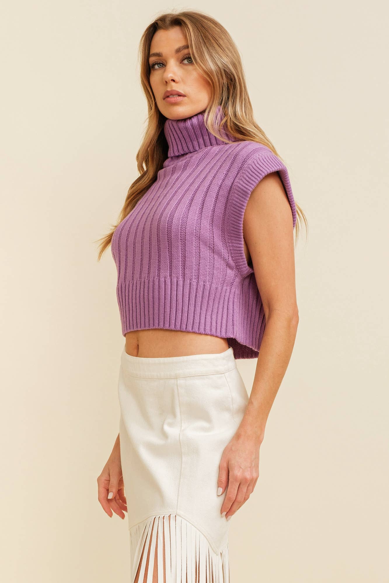 RIBBED SWEATER VEST: LAVENDER