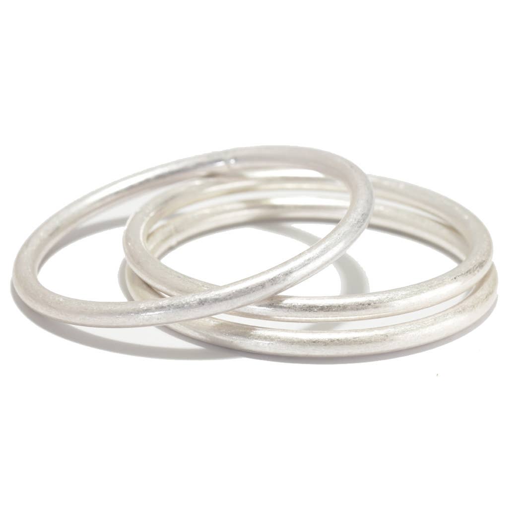 THREE BANGLE SET: SILVER