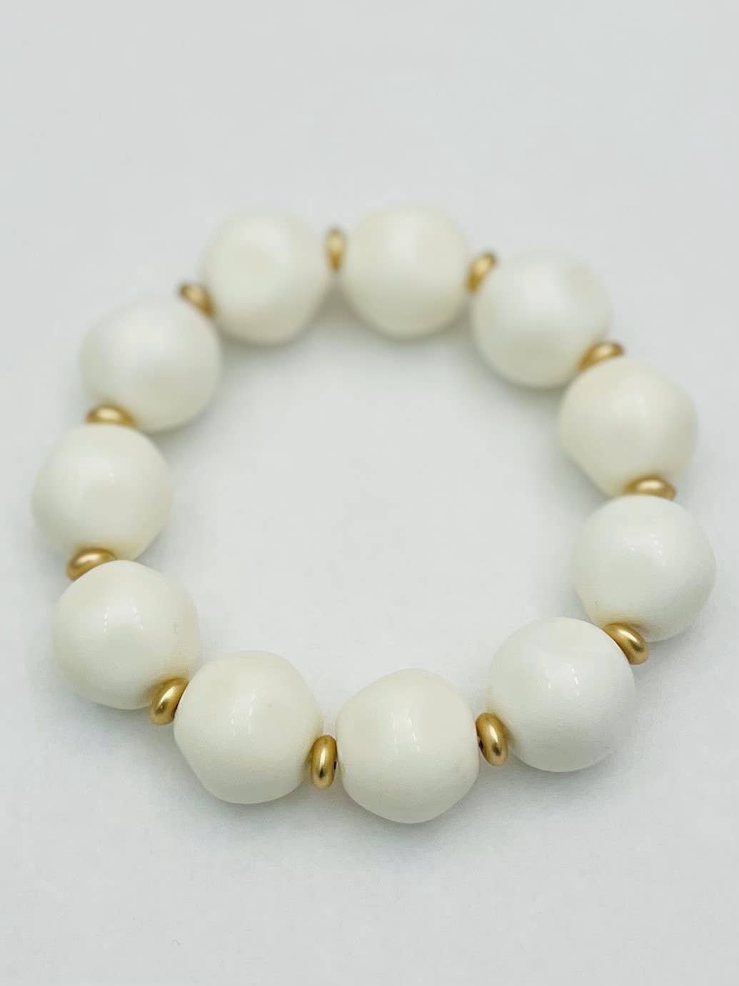 BALL BEADED BRACELET- WHITE