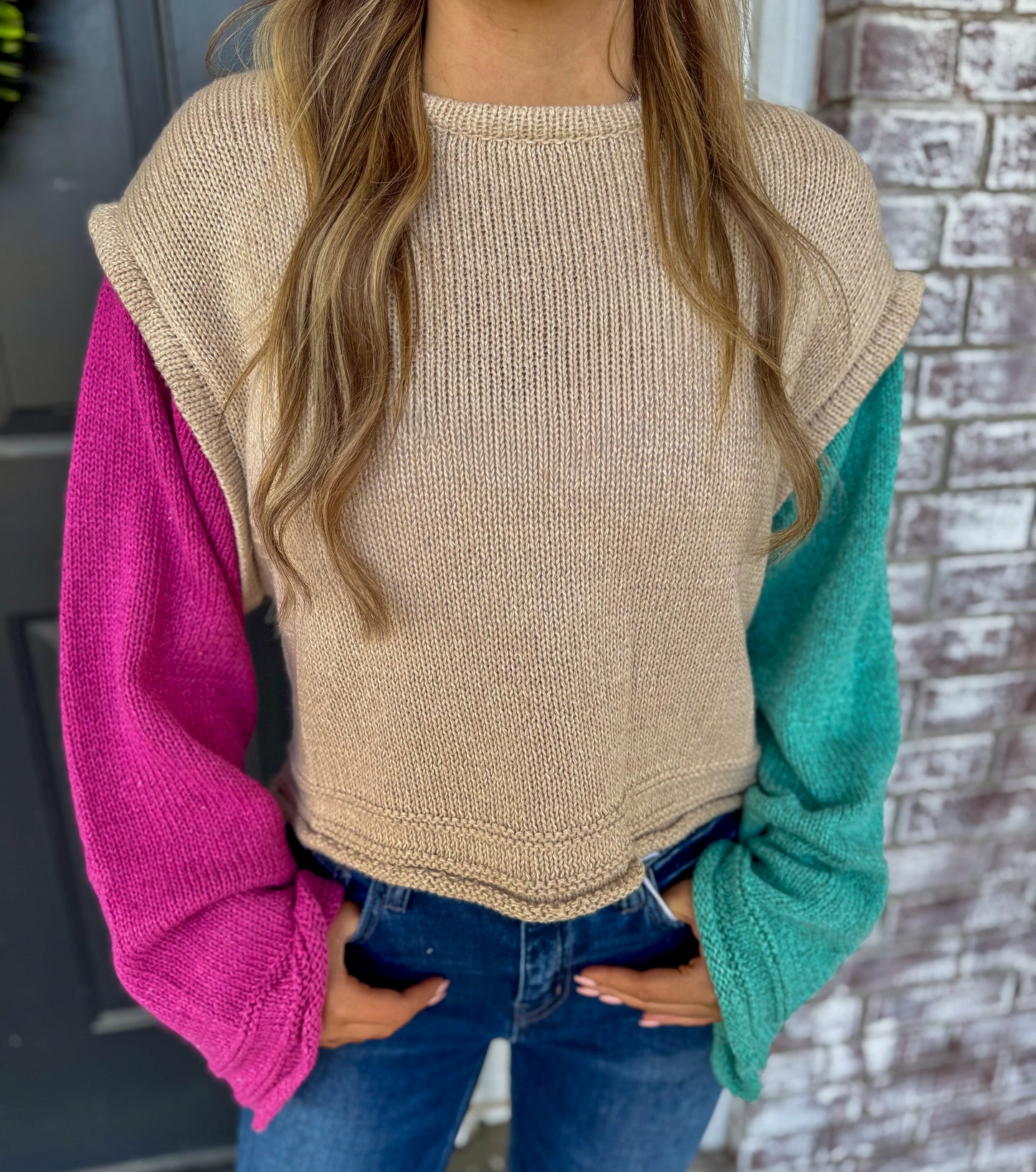 TAUPE COLOR BLOCK SWEATER