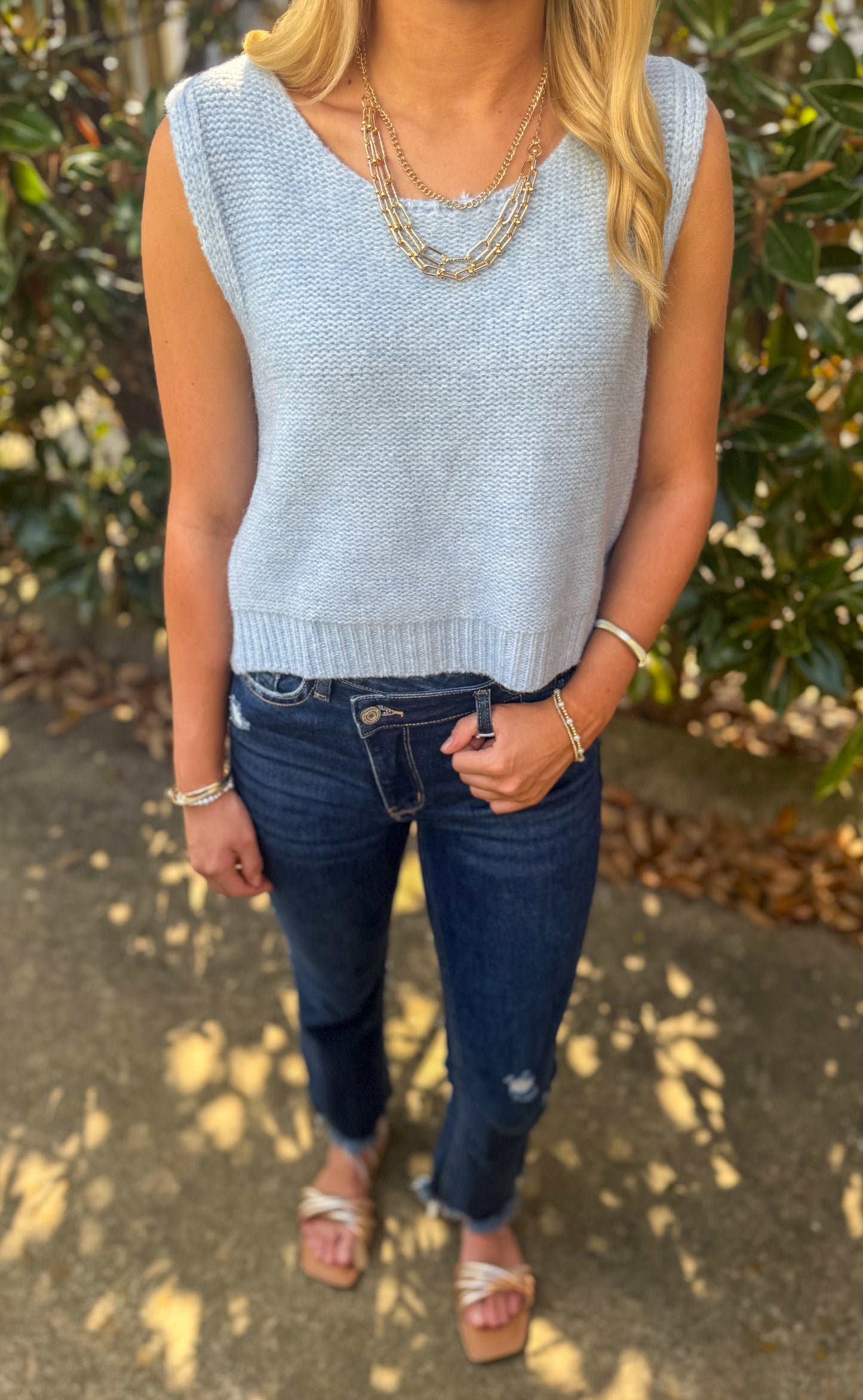 BACK BOW TIE SWEATER: POWDER BLUE