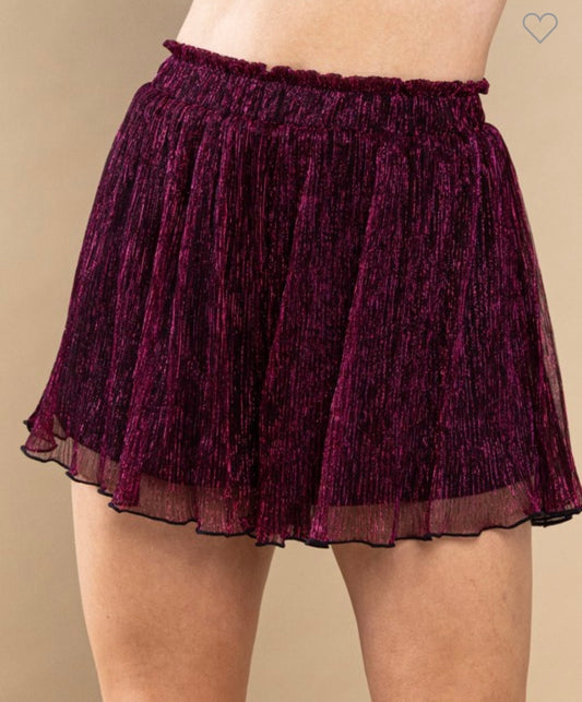 BURGUNDY SHIMMER SHORT