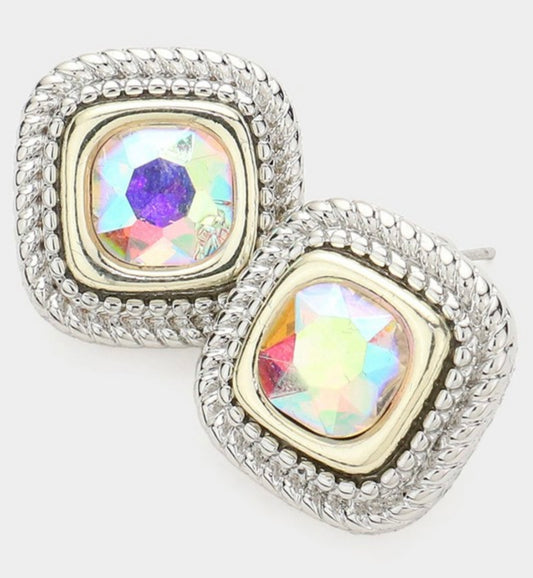 SQUARE STONE STUDS