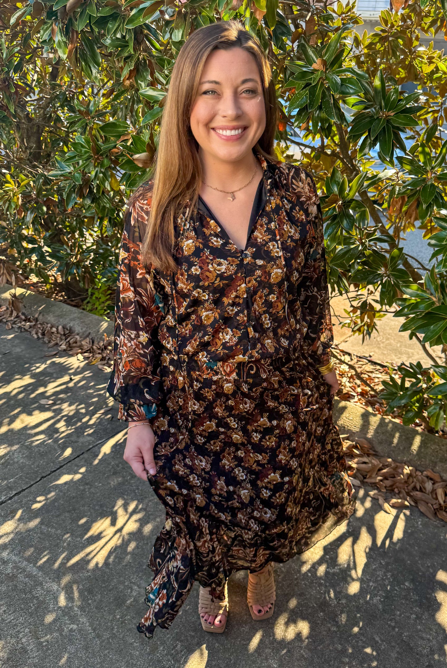 FLORAL PRINT BUTTON UP RUFFLE MAXI: BLACK