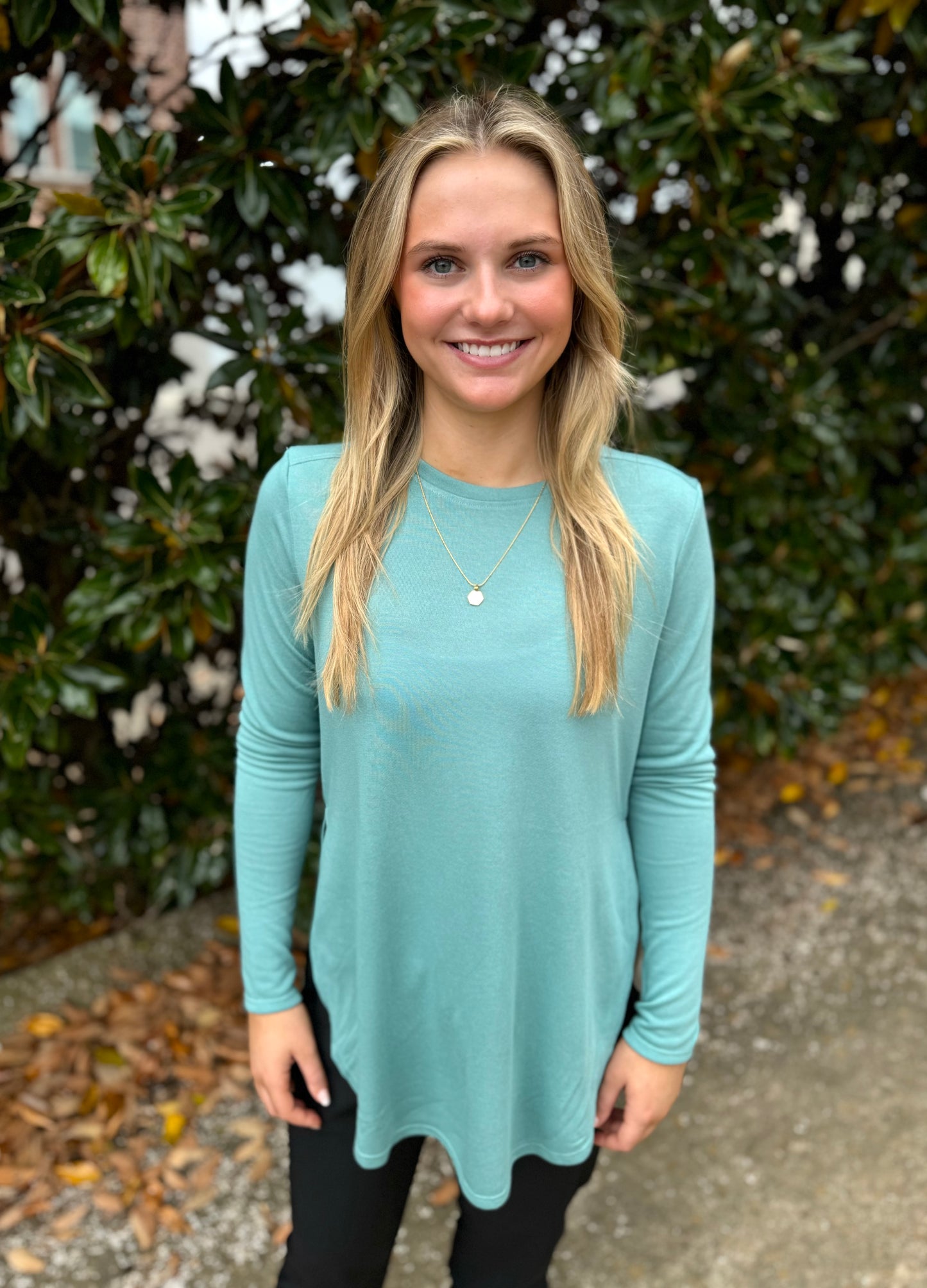 SIDE SLIT FLOW TOP: TEAL