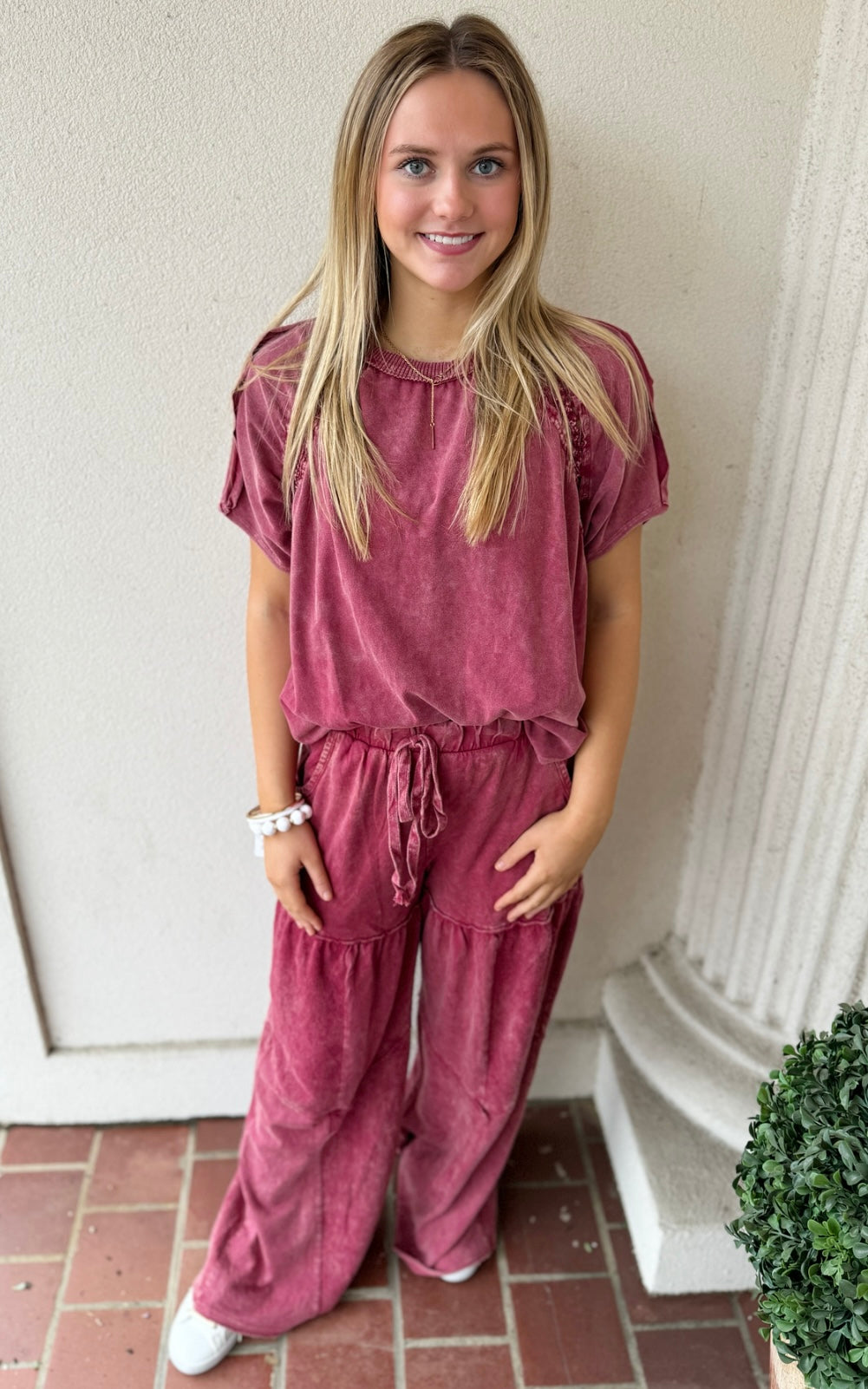 MINERAL WASH BLOUSE: BURGUNDY