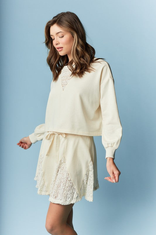 CREAM LACE SKIRT SET
