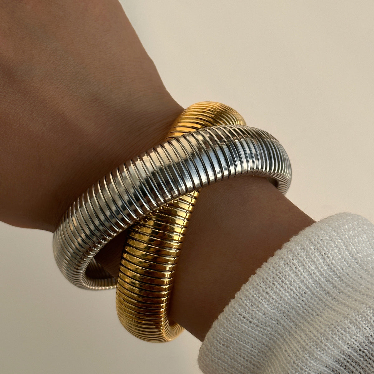 TWO TONE BANGLE