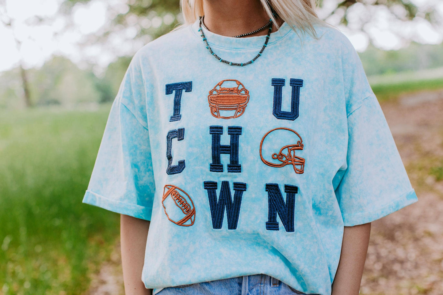 ACID WASH TOUCH DOWN SEQUIN TEE: TURQUOISE