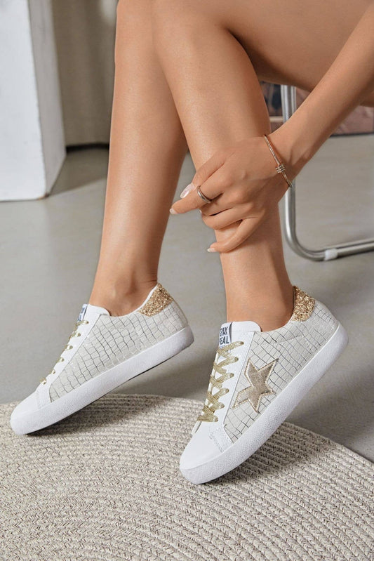 CASUAL ATHLETIC SNEAKER