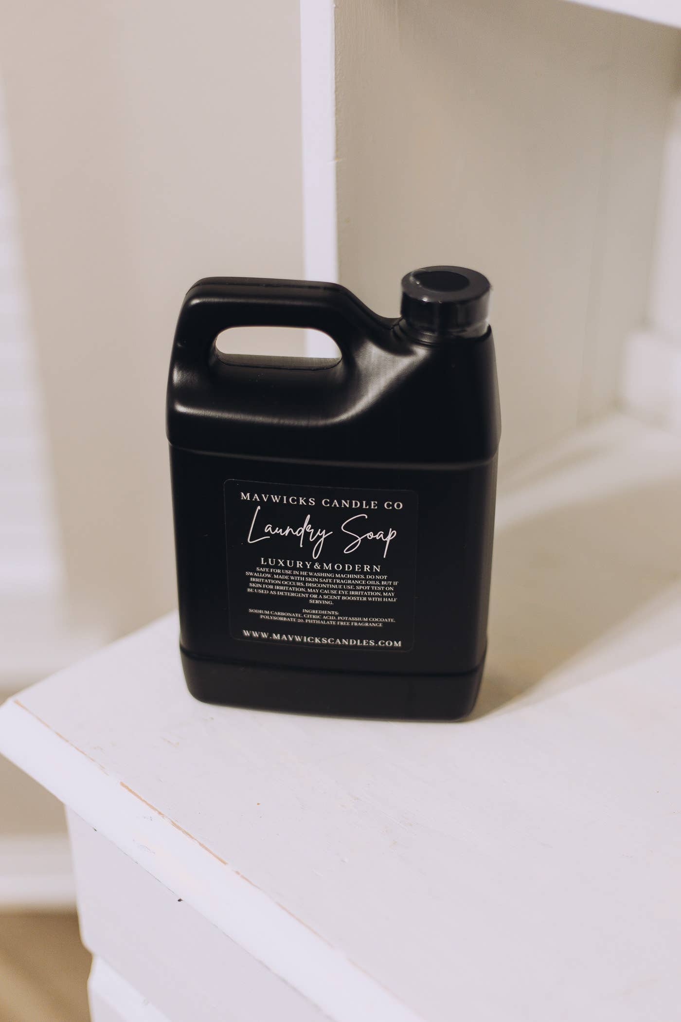 LIQUID LAUNDRY DETERGENT 320Z: LUXE