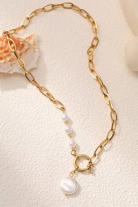 PEARL/GOLD NECKLACE