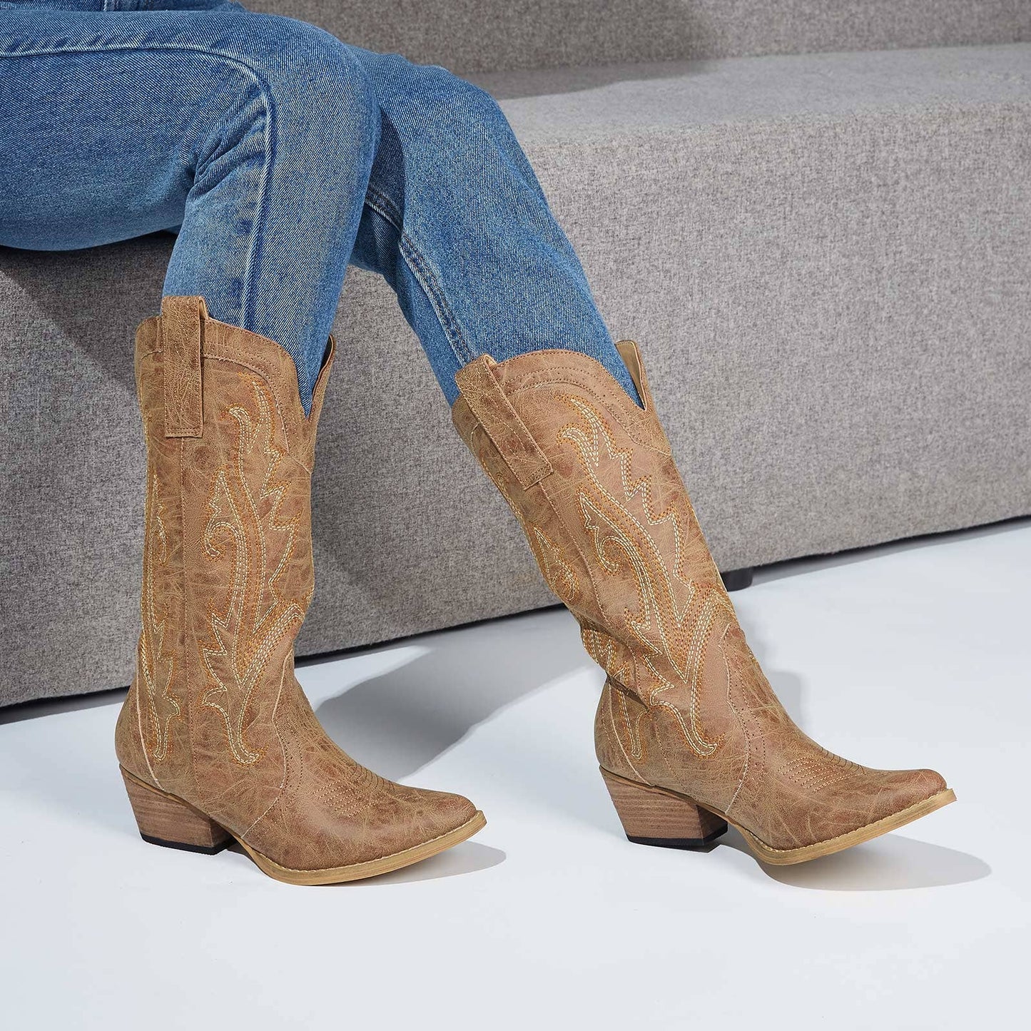 COWGIRL BOOT: TAN