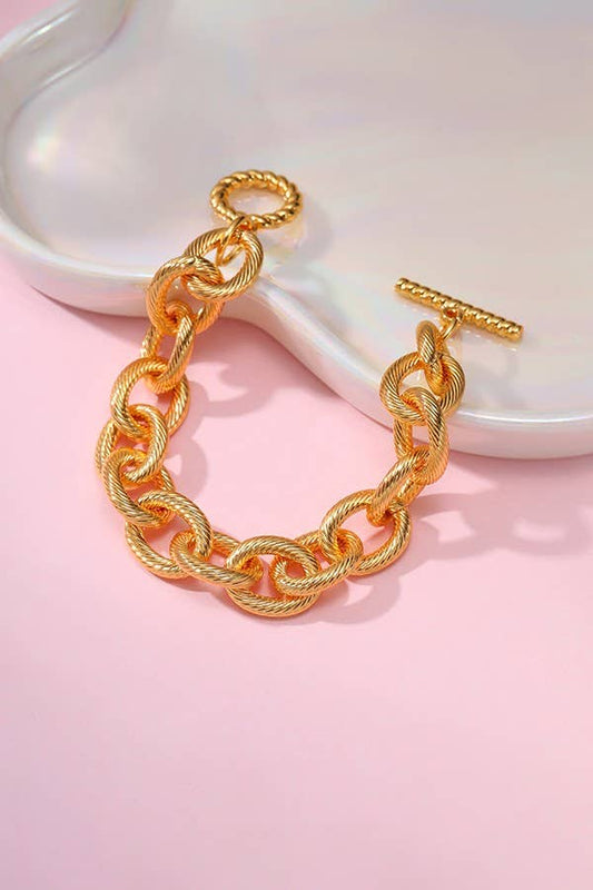 CHUNKY CHAIN BRACELET: GOLD