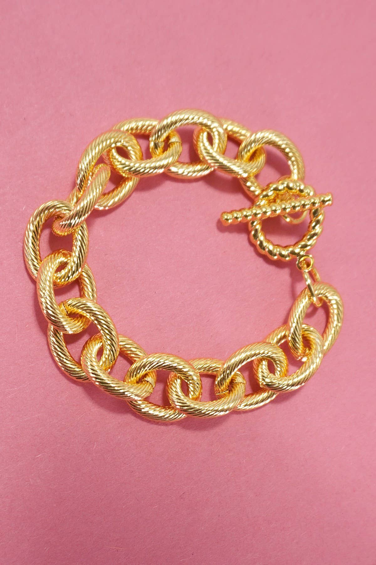 CHUNKY CHAIN BRACELET: GOLD