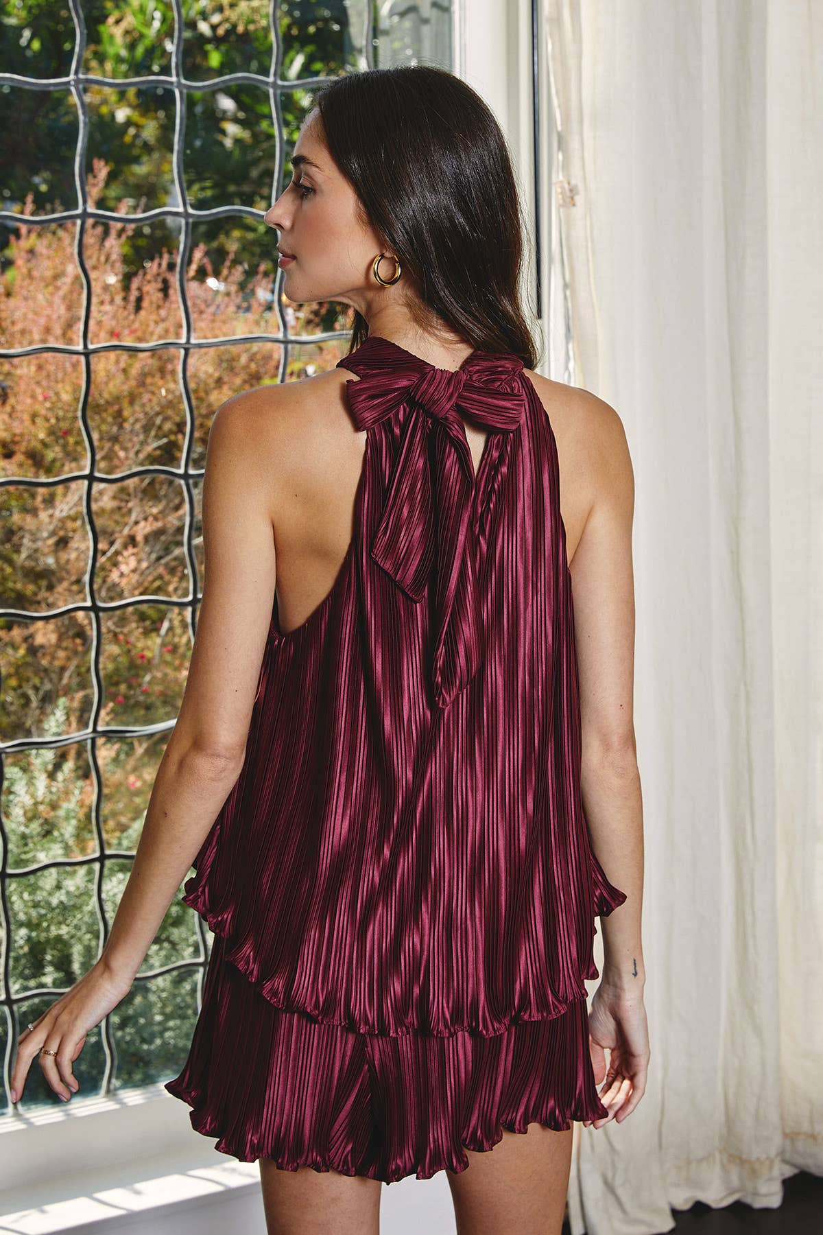 BURGUNDY PLEATED SHORT SET