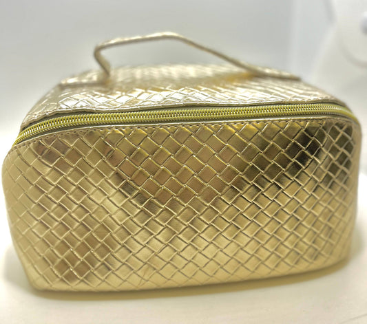 GOLD WEAVE COSMETIC BAG