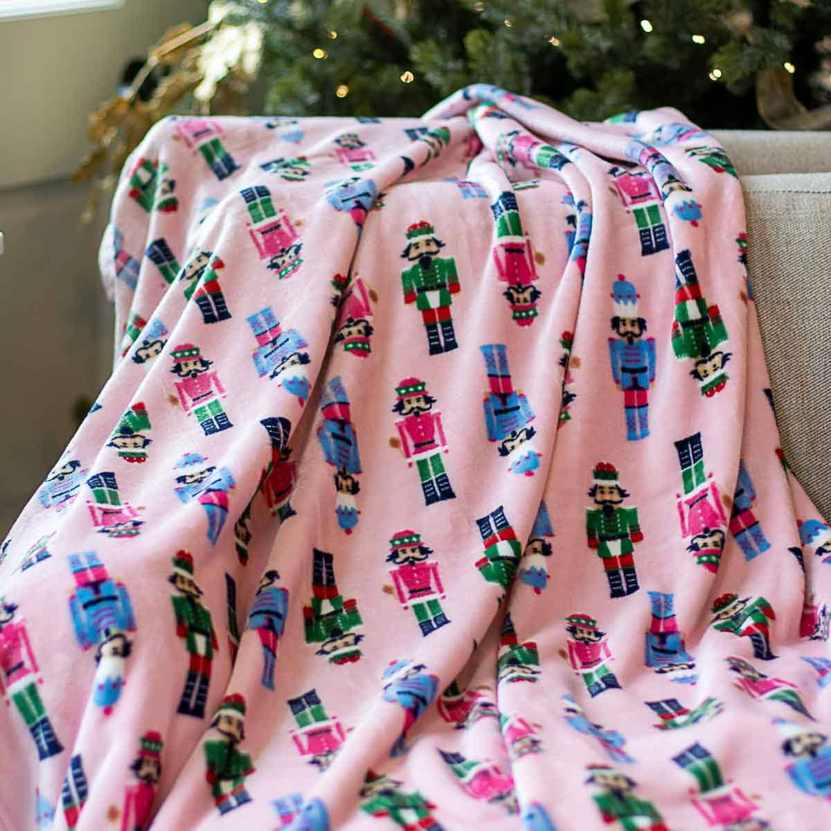 PINK/MULTI NUTCRACKER THROW