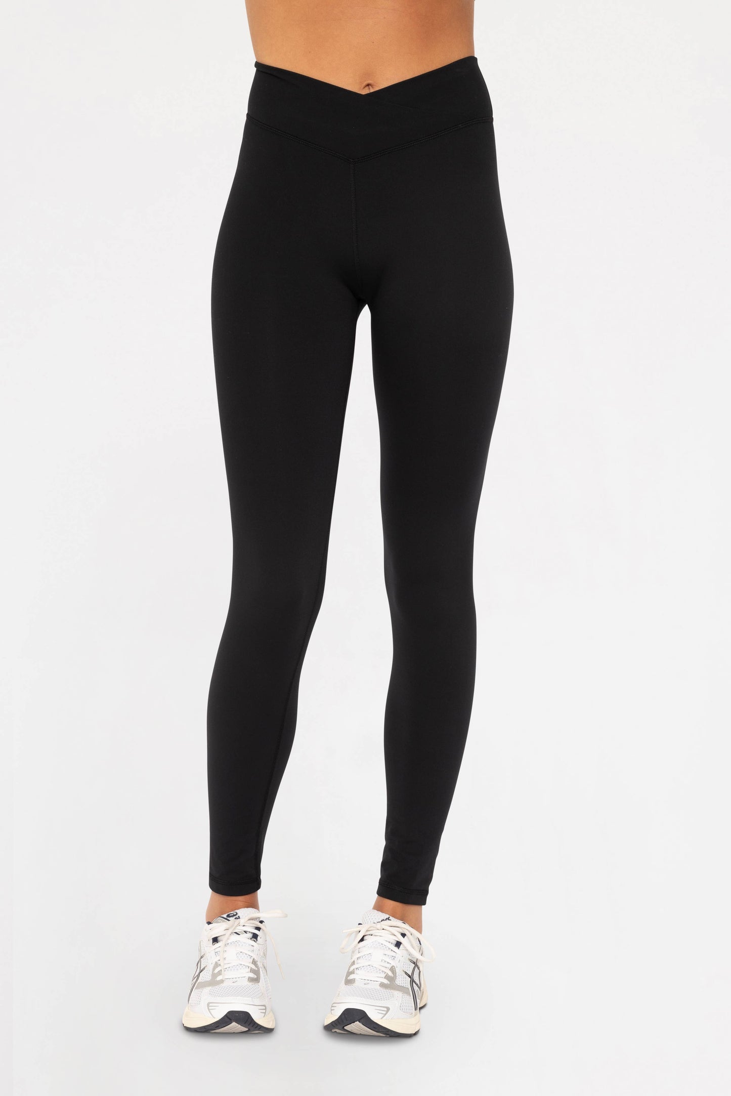 BLACK CROSSOVER LEGGING