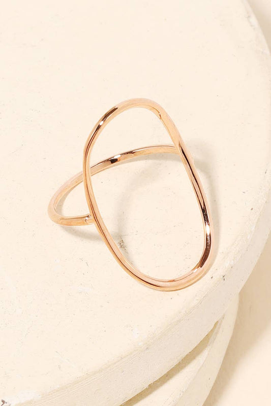 CURVED OVAL RING